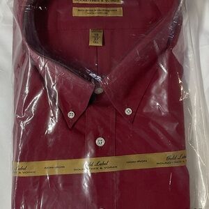 Roundtree & Yorke Men's Red Shirt